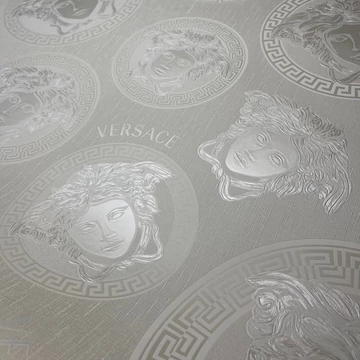Versace, előkelő tapéta, ismétlődő motívummal, ezüst színben